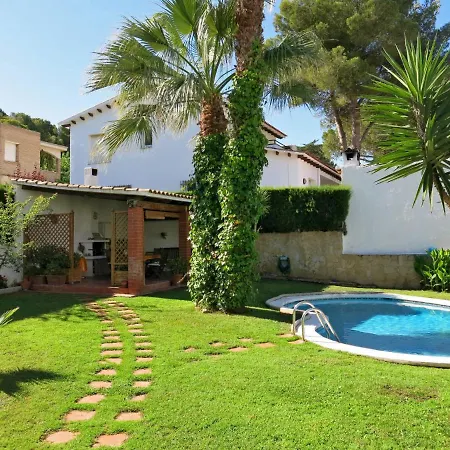 Holiday Home Santiago - Rdb100
